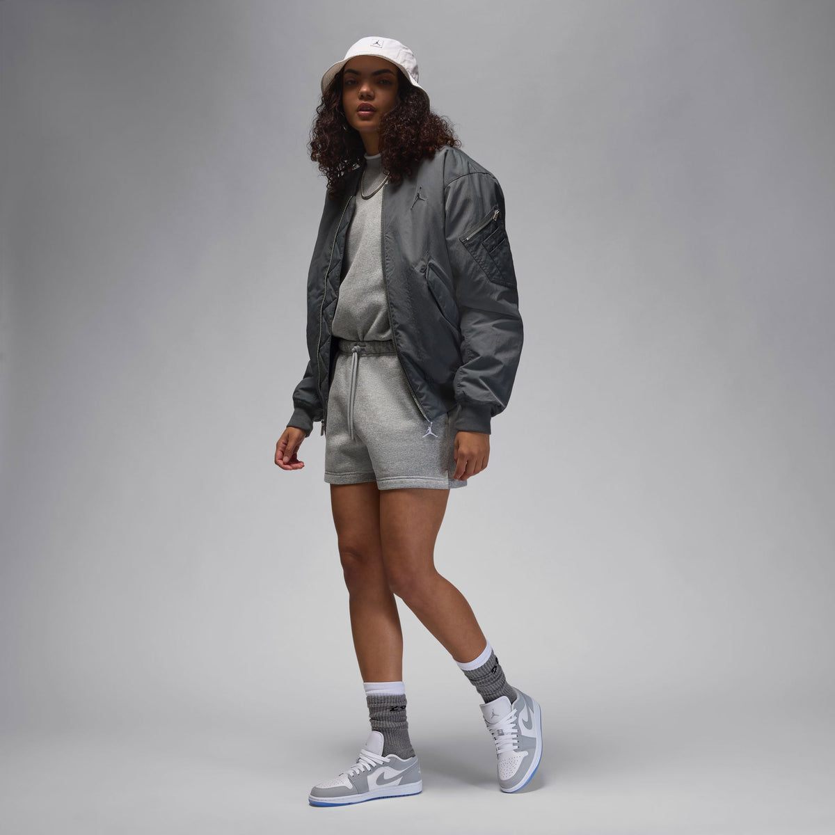 Nike air Jordan 1 Low Wolf Grey Kadın Gri Spor Ayakkabı