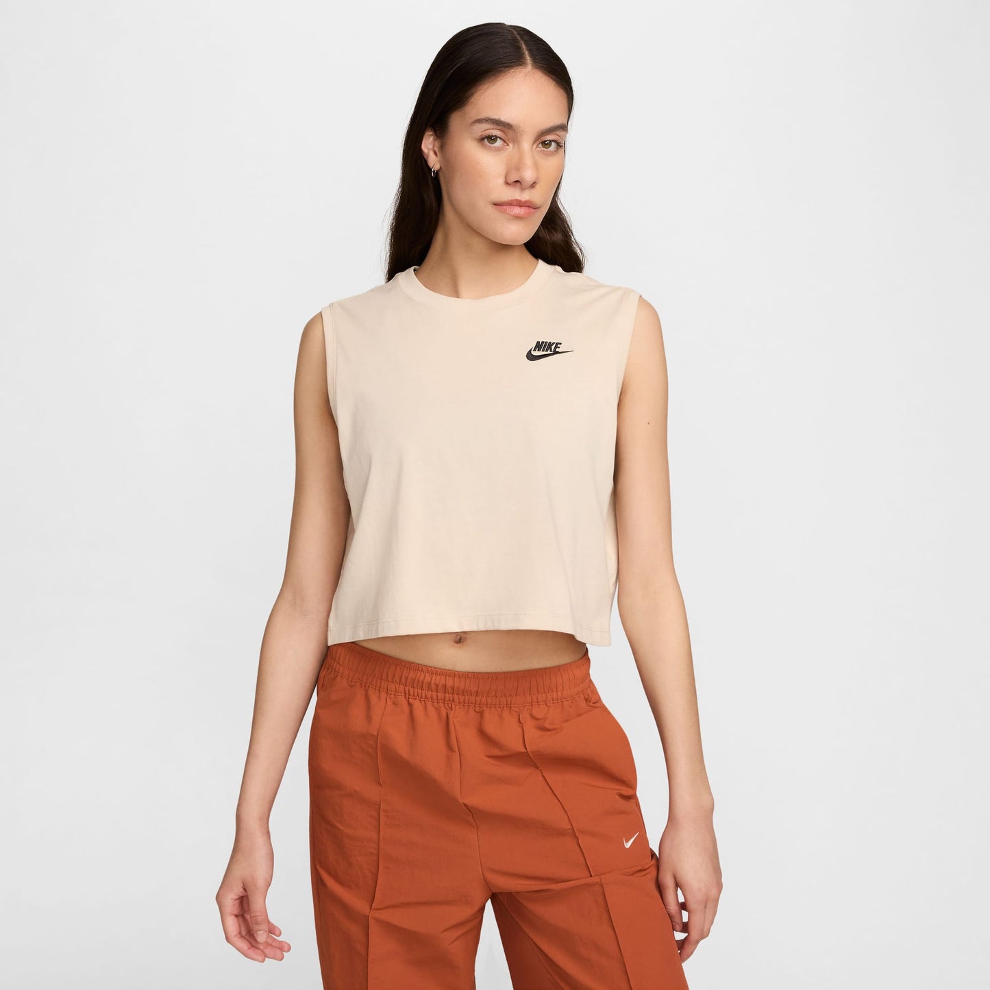 Nike Sportswear Club Kadın Bej T-shirt