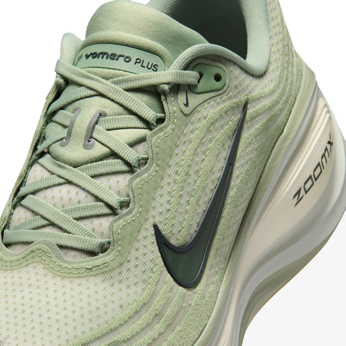 Nike Vomero Plus Erkek Yeşil Koşu Ayakkabısı