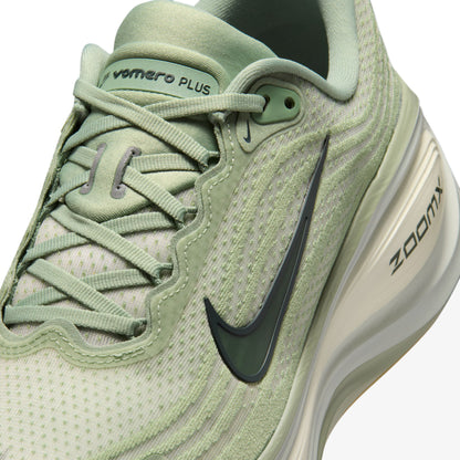 Nike Vomero Plus Erkek Yeşil Koşu Ayakkabısı