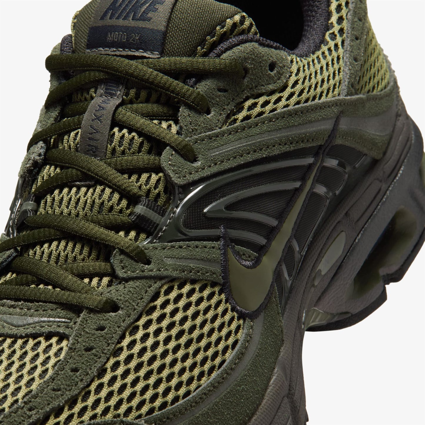 Nike Air Max Moto 2k Erkek Yeşil Spor Ayakkabı