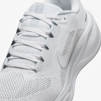 Nike Pegasus 41 Kadın Beyaz Koşu Ayakkabısı