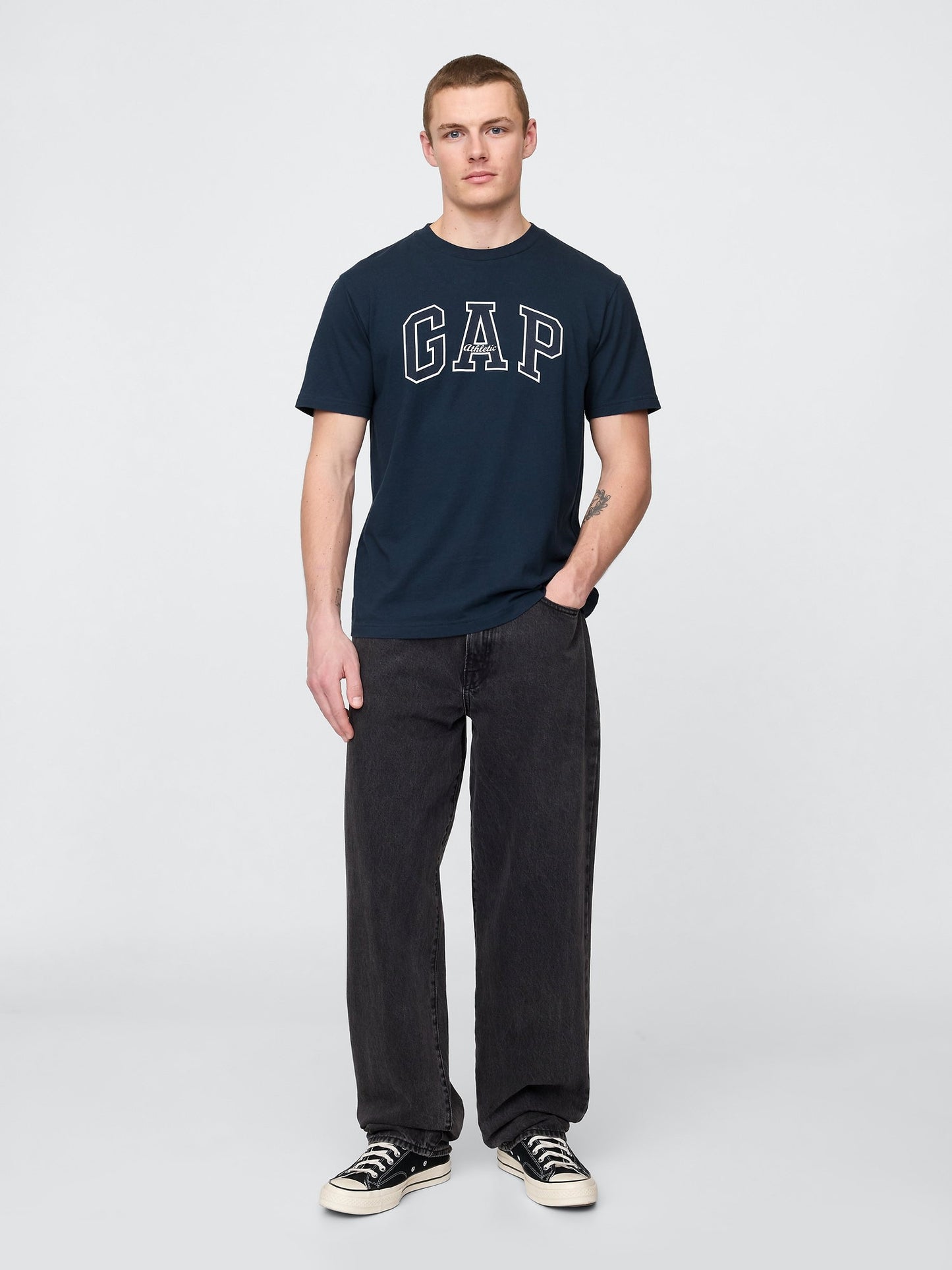 Lacivert Gap Logo T-shirt