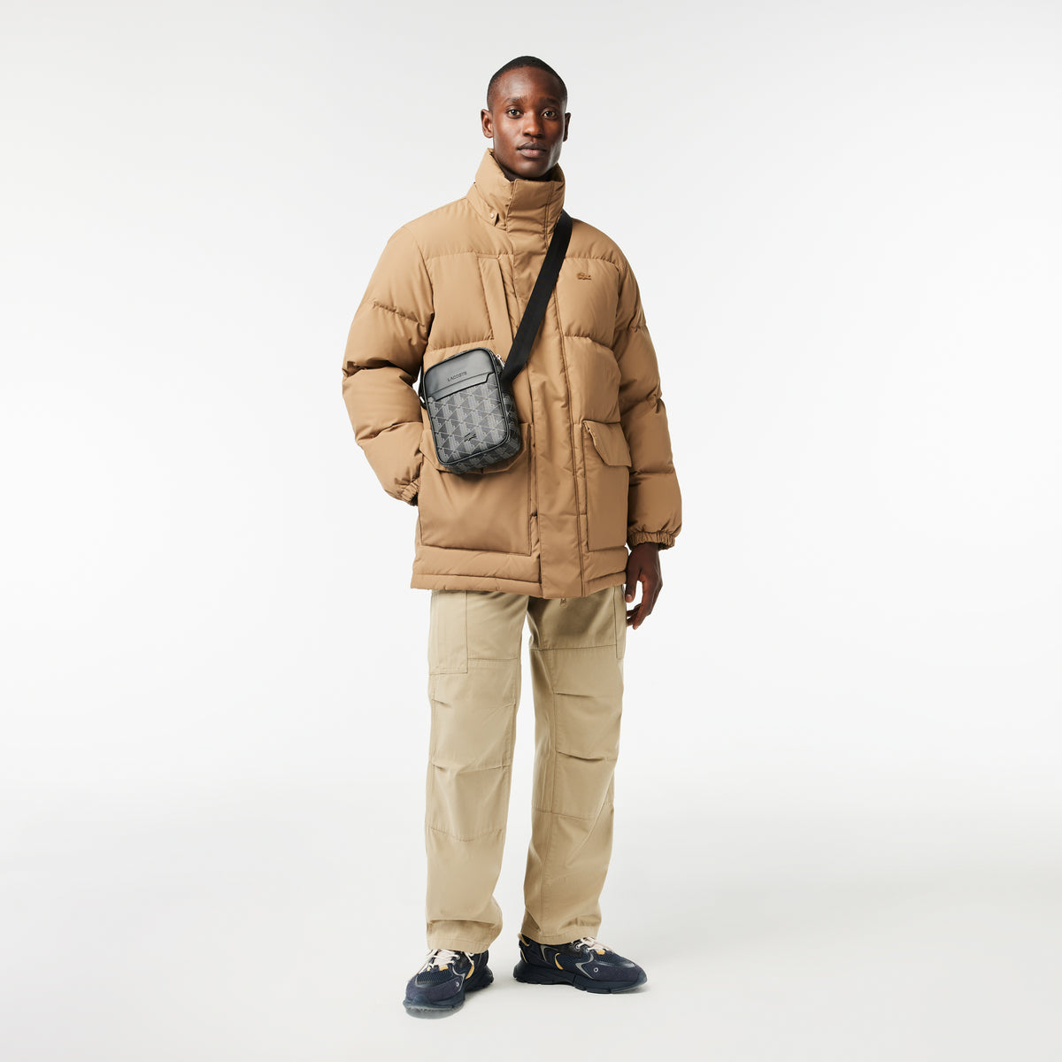 Lacoste The Blend Erkek Monogram Siyah Postacı Çantası