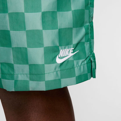 Nike Club Flow Checkers Erkek Yeşil Şort