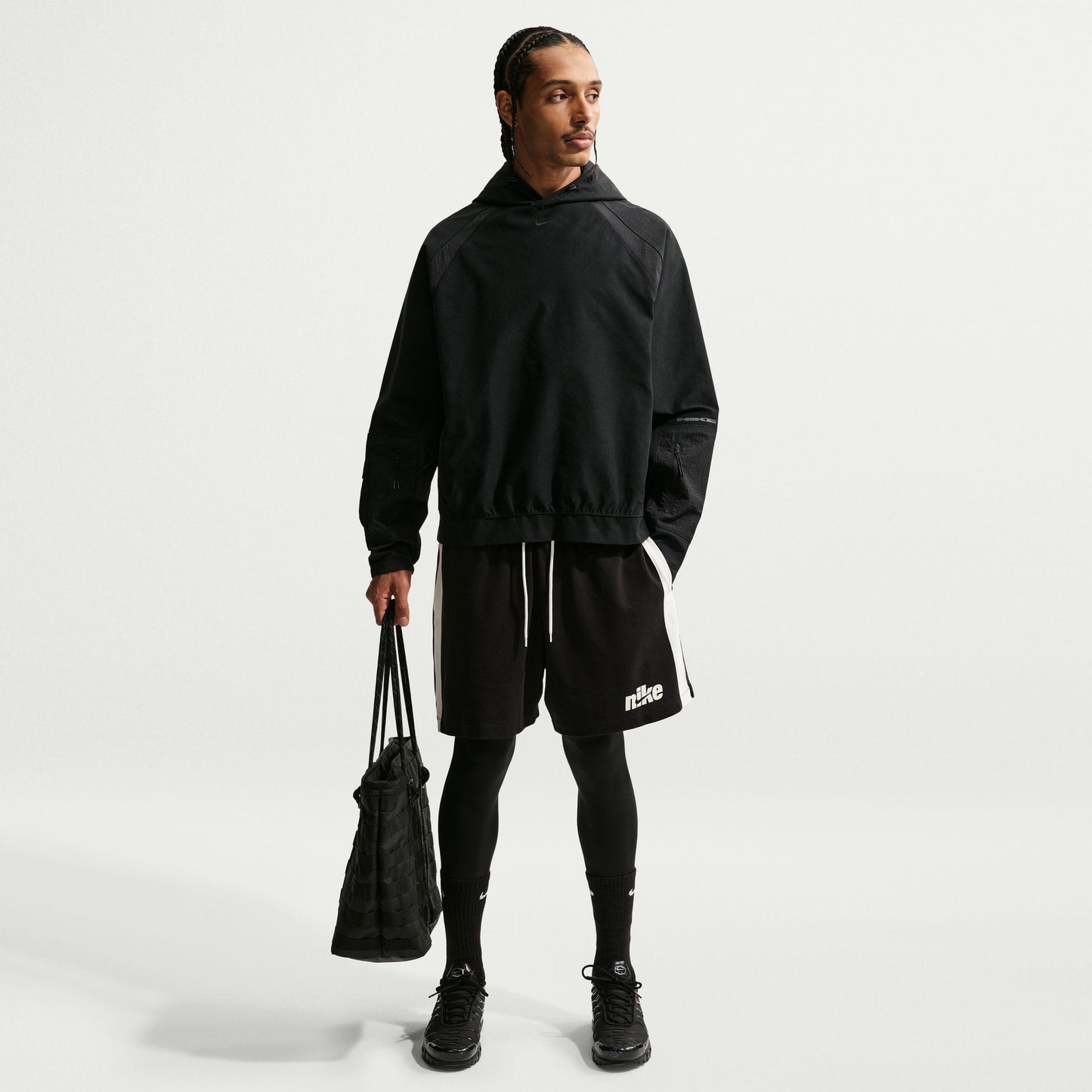Nike Club Knit Flow Erkek Syah Şort