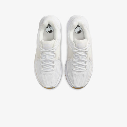 Nike Zoom Vomero 5 Kadın Beyaz Spor Ayakkabı