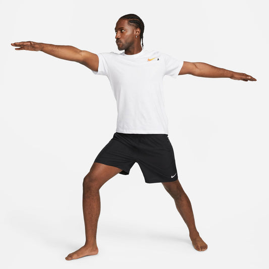 Nike Dri Fit Challenger 18cm Erkek Gri Şort
