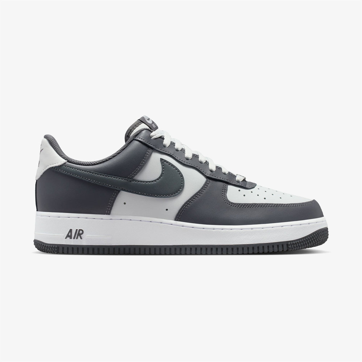 Nike Air Force 1 Erkek Siyah Spor Ayakkabı