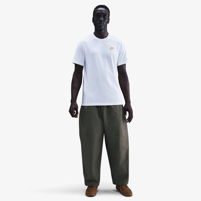 Nike Sportswear Club Erkek Beyaz T-shirt