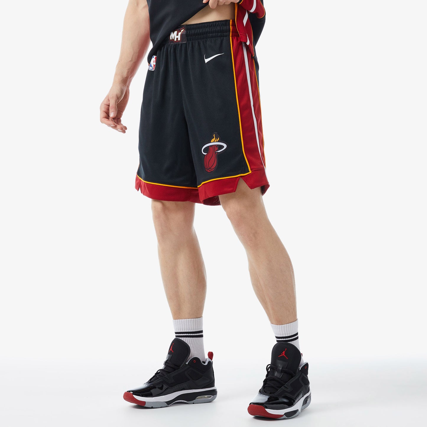 Nike Miami Heat Erkek Siyah Basketbol Şortu