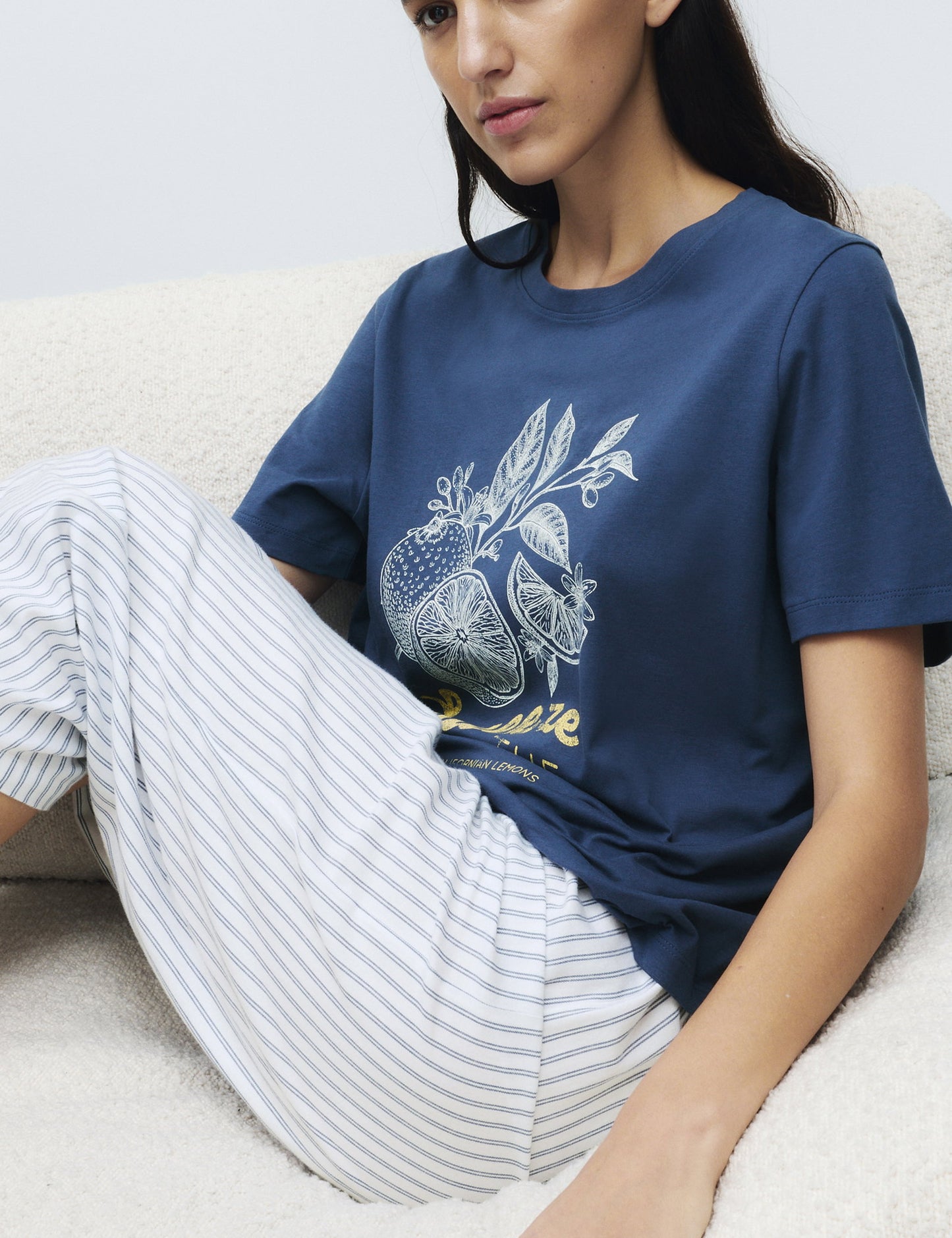 Desenli Pijama Takımı