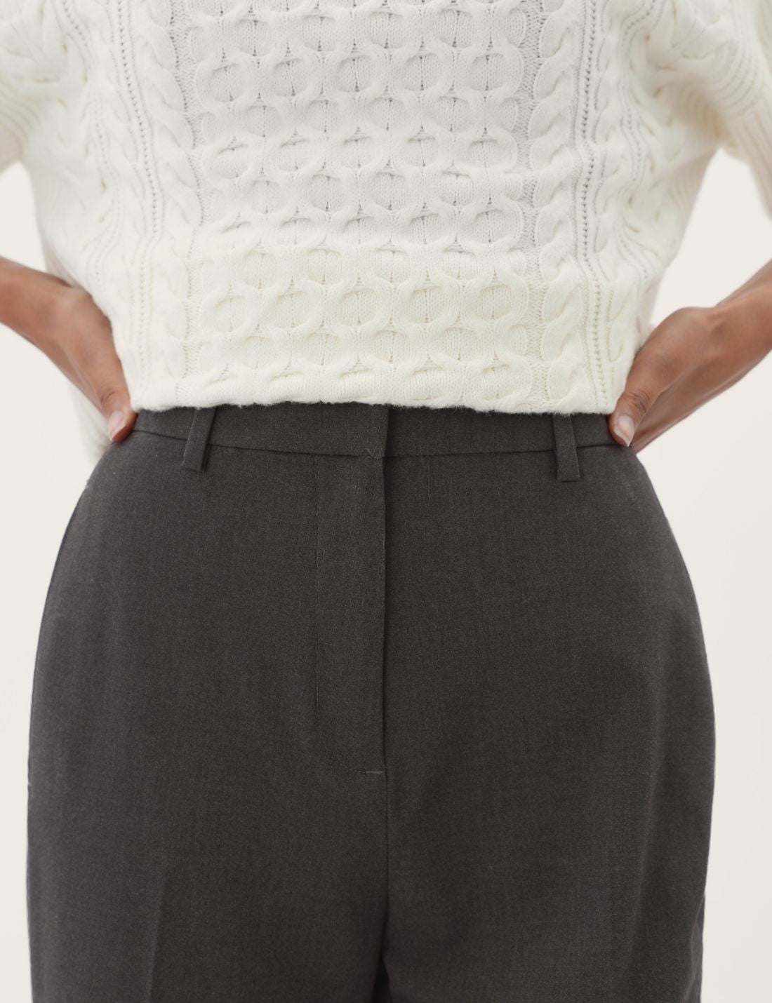 Slim Fit Yüksek Bel Pantolon