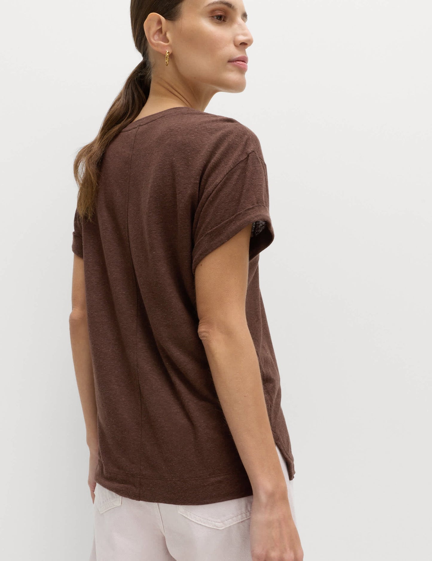 Yuvarlak Yaka Keten Karışımlı T-shirt