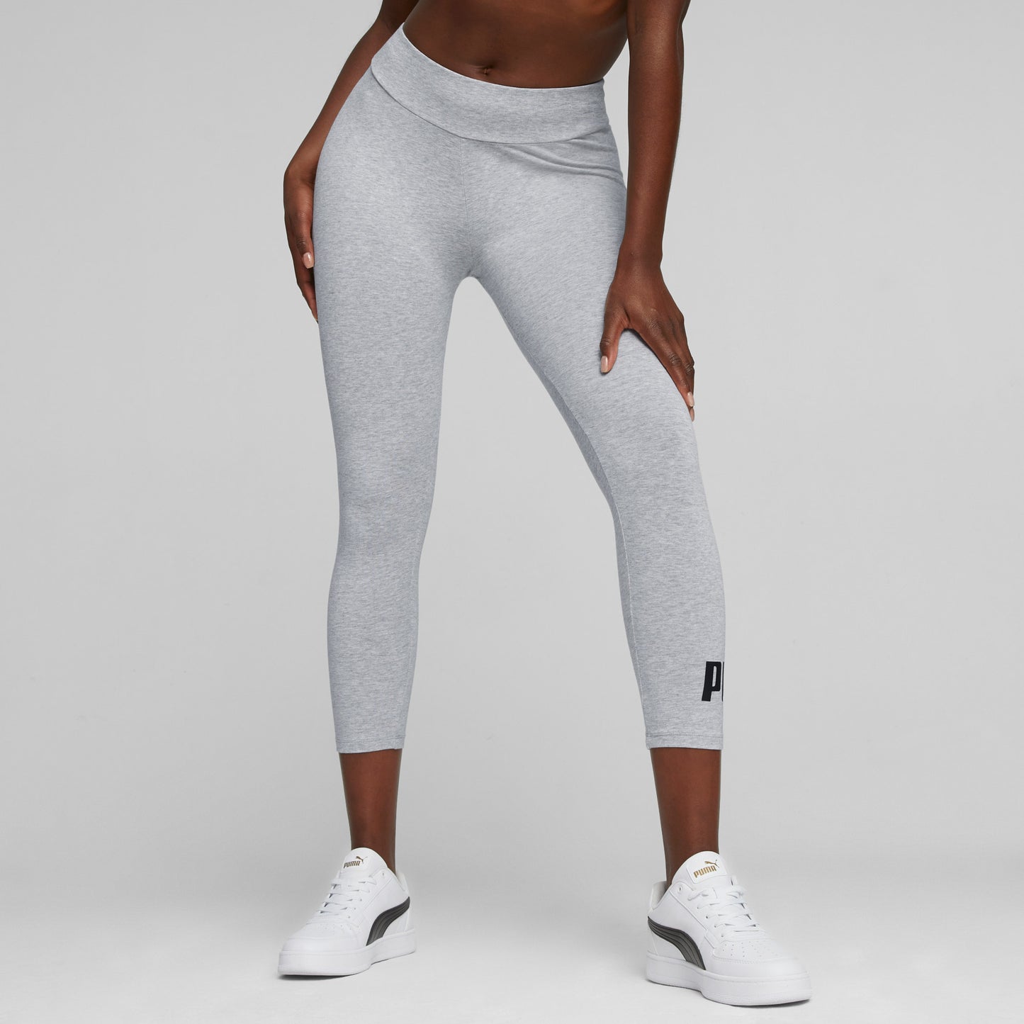 Puma Essentials 3/4 Logo Leggings Kadın Siyah Tayt