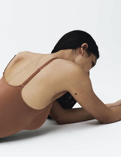 Güçlü Toparlayıcı Dikişsiz Body