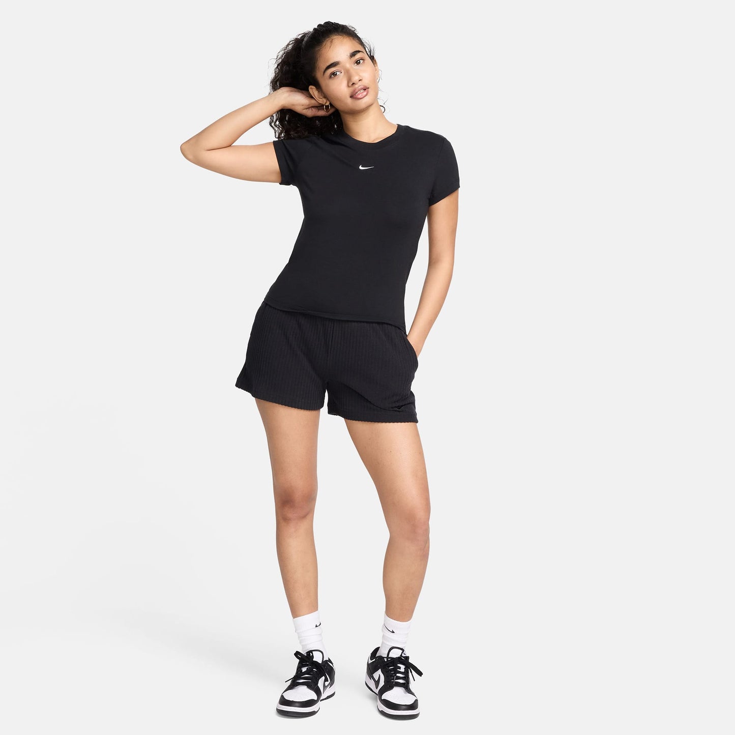 Nike Sportswear Chill Knit Kadın Siyah T-shirt