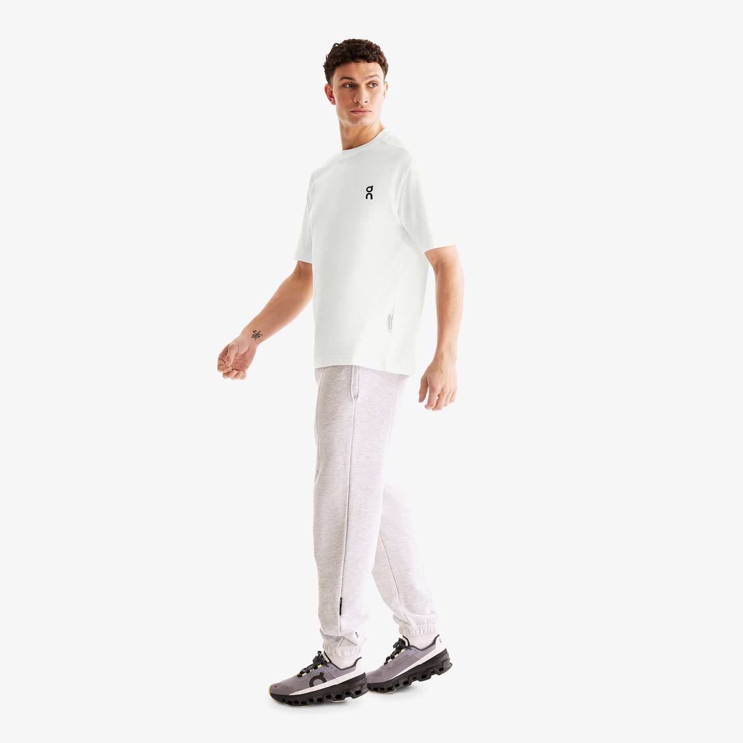 On Club Erkek Beyaz T-shirt