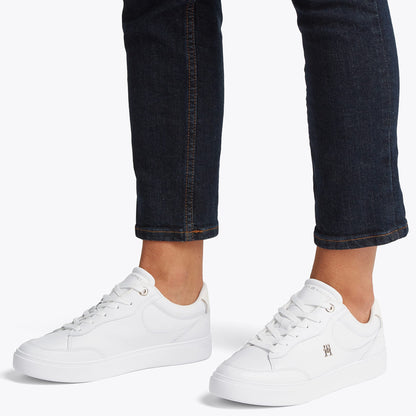 Tommy Hilfiger Essential Chic Court Kadın Beyaz Spor Ayakkabı