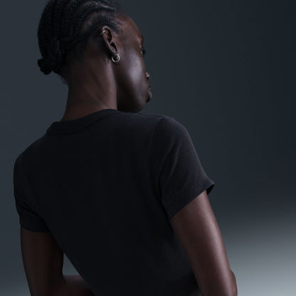 Nike Sportswear Chill Knit Cropped Kadın Siyah T-shirt