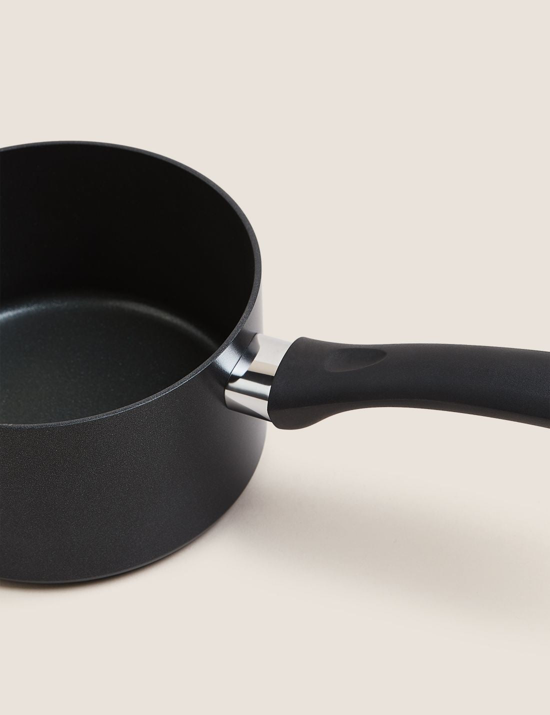 16 Cm Yapışmaz Kapaklı Sos Tenceresi