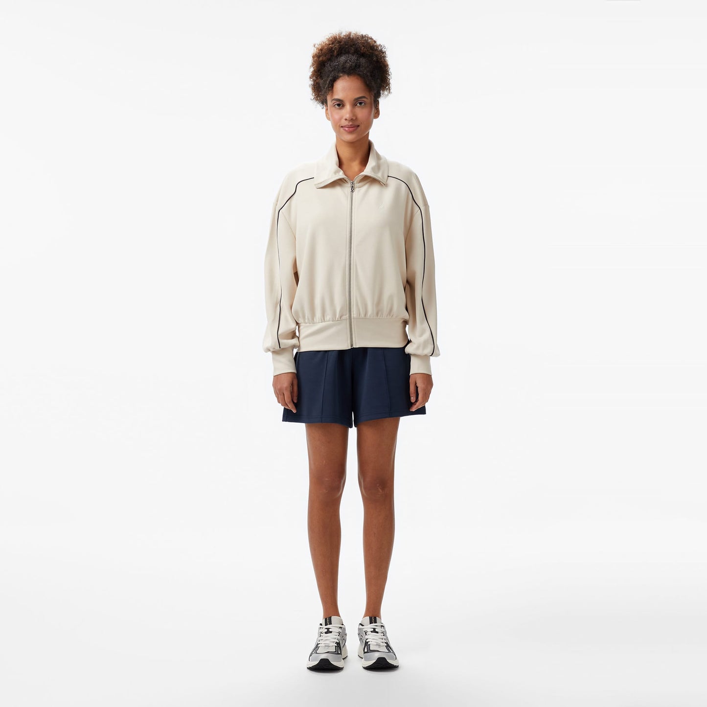 Nautica Kadın Ekru Regular Fit Dik Yaka Sweatshirt