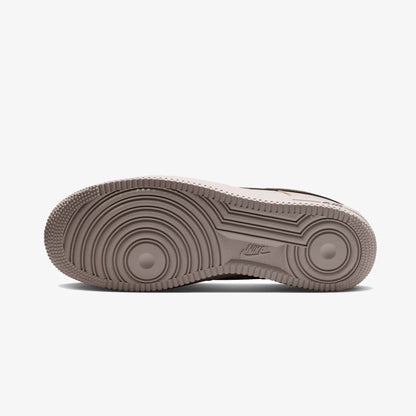 Nike Air Force 1 '07 Erkek Gri Spor Ayakkabı