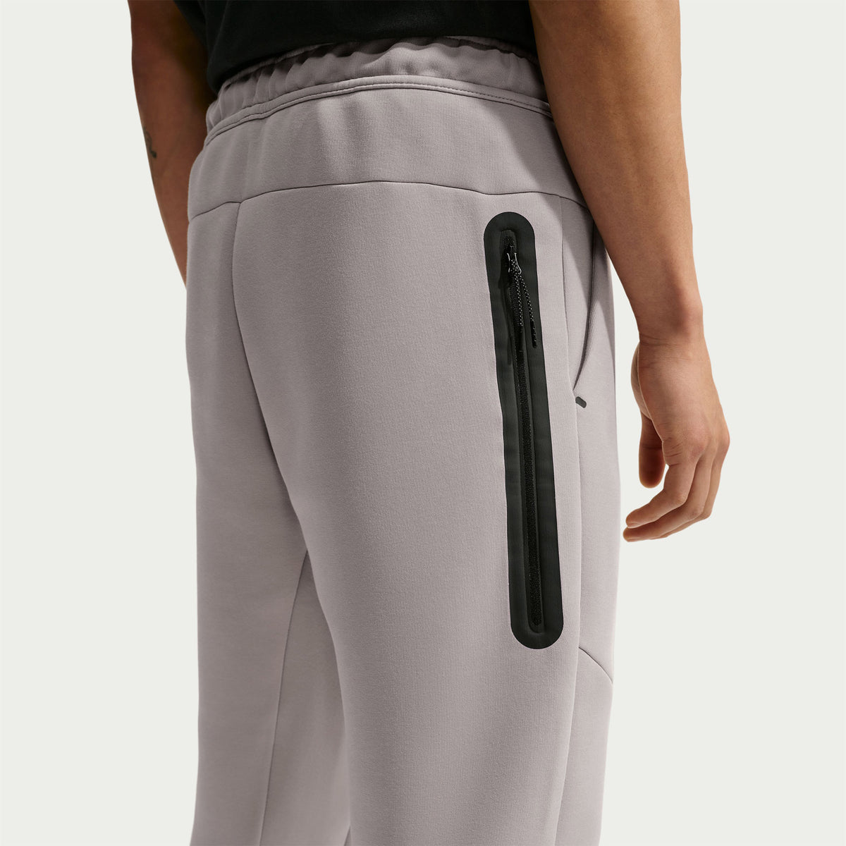 Nike Tech Fleece Jogger Erkek Gri Eşofman Altı