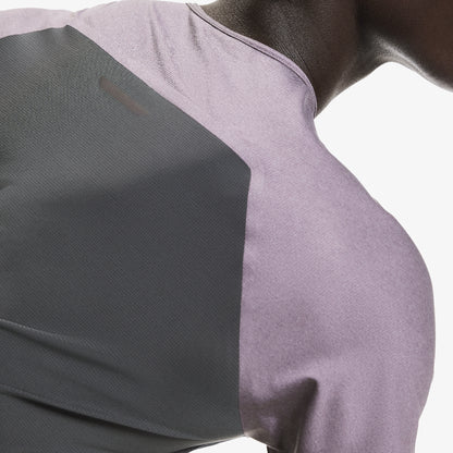 On Performance Erkek Mor T-shirt