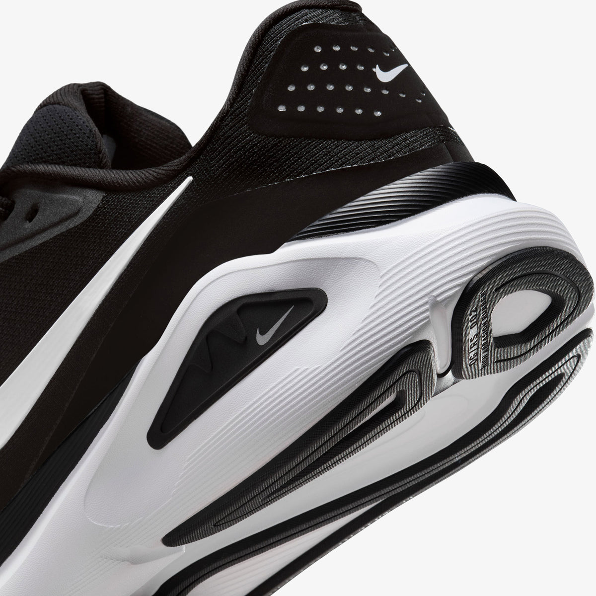 Nike Structure 26 Erkek Siyah Koşu Ayakkabısı