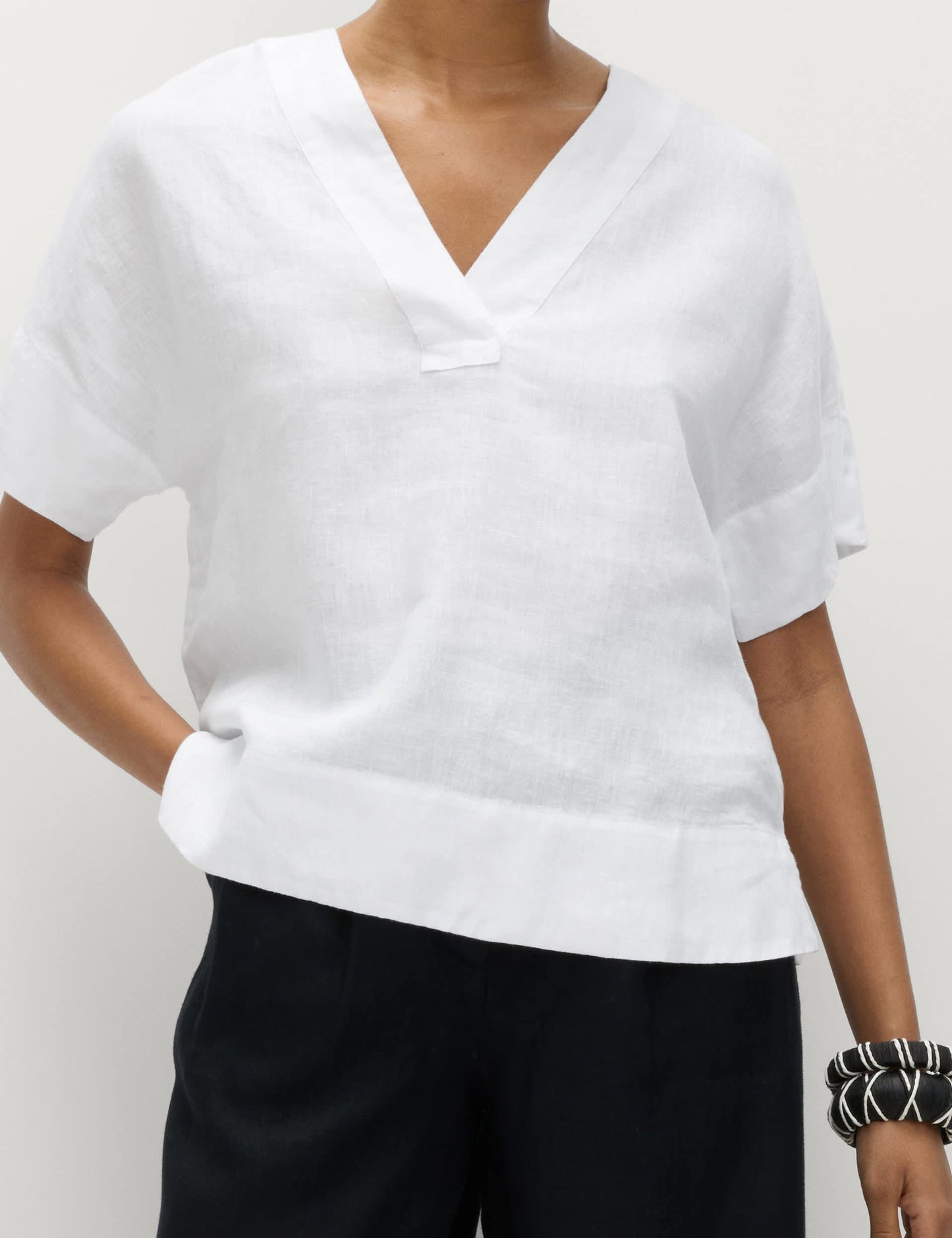 %100 Keten V Yaka Popover Bluz