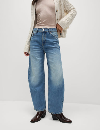 Mid Rise Rahat Kalıp Horseshoe Jean