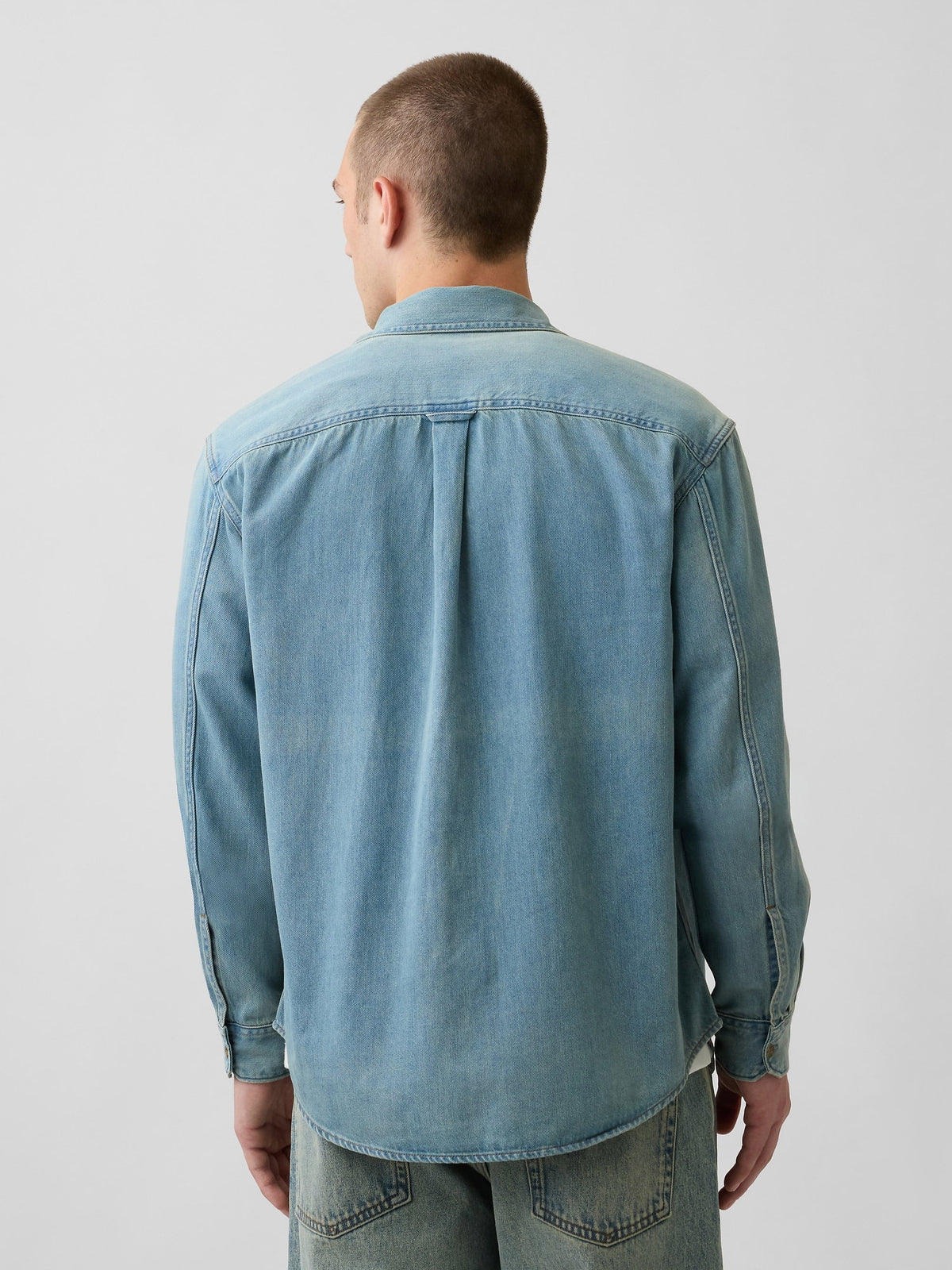 Açık Mavi Ultrasoft Denim Relaxed Utility Gömlek