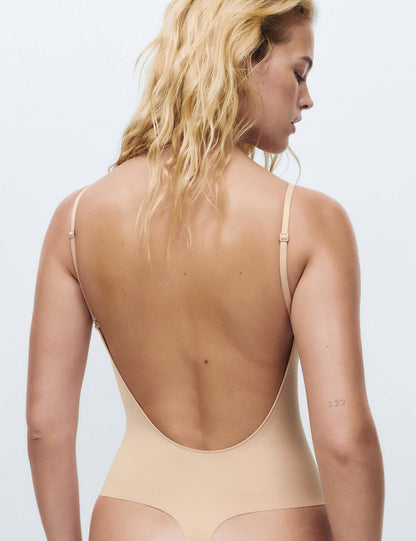 Body Invisibles™ Sırtı Açık Toparlayıcı Tanga Bodysuit