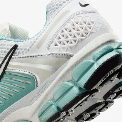 Nike Zoom Vomero 5 Kadın Beyaz/yeşil Spor Ayakkabı