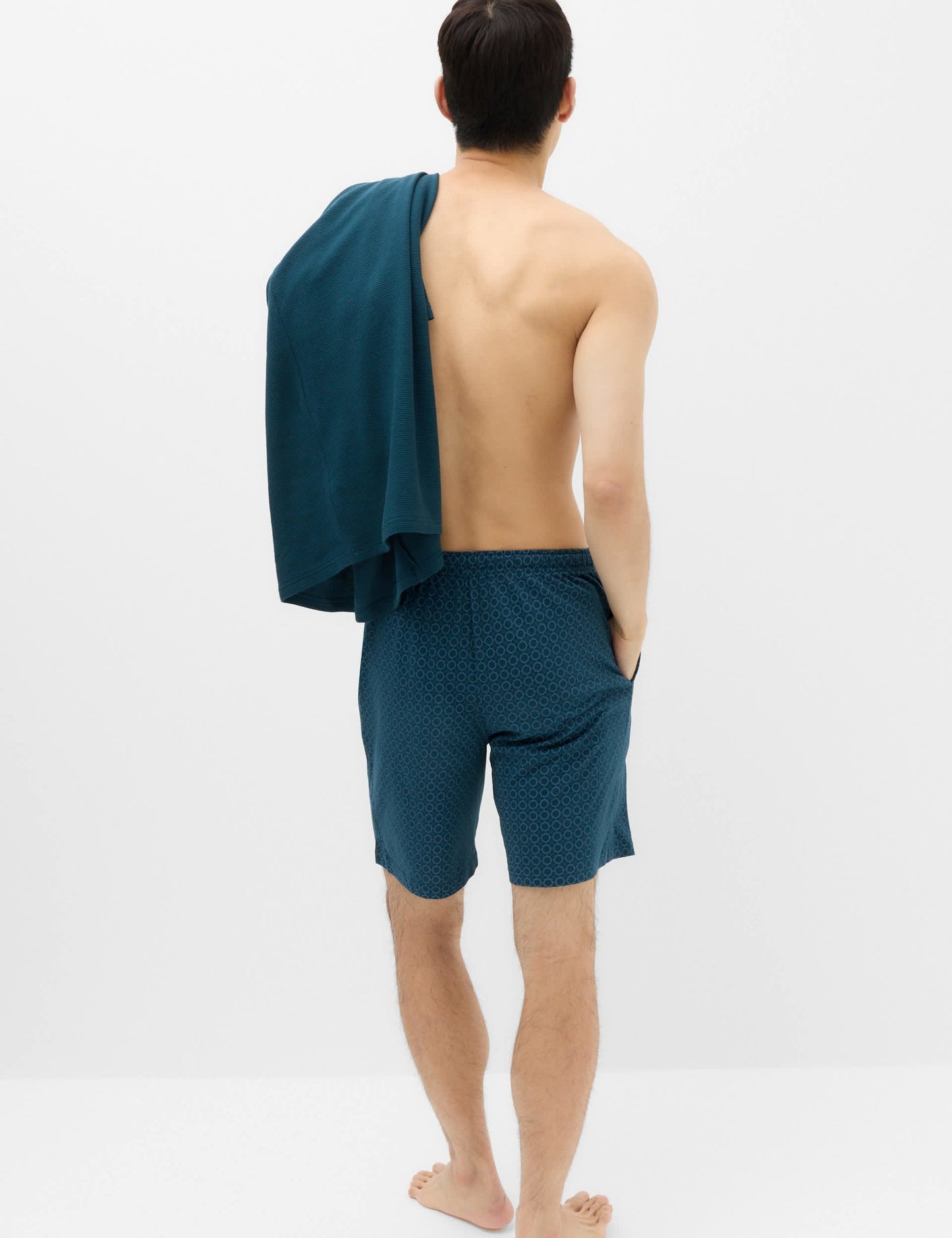 Geometrik Desenli Pijama Takımı