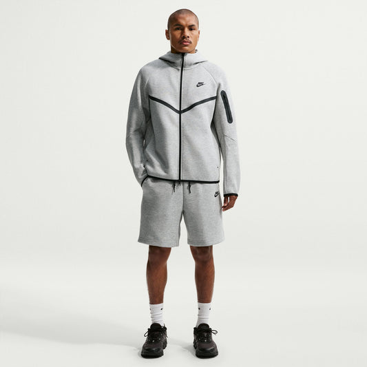 Nike Tech Erkek Siyah Şort