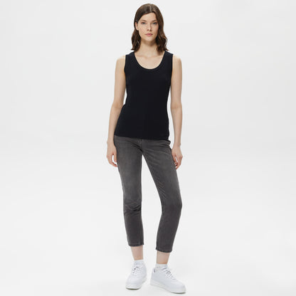 Nautica Kadın Siyah Slim Fit Kolsuz T-shirt