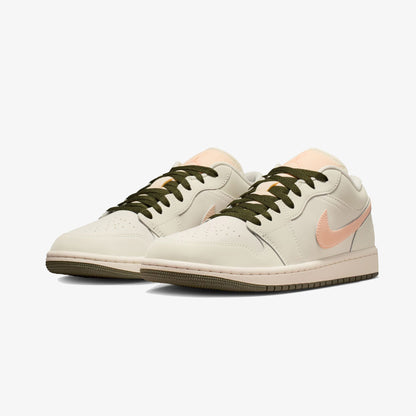 Jordan Air Jordan 1 Low Kadın Beyaz Spor Ayakkabı