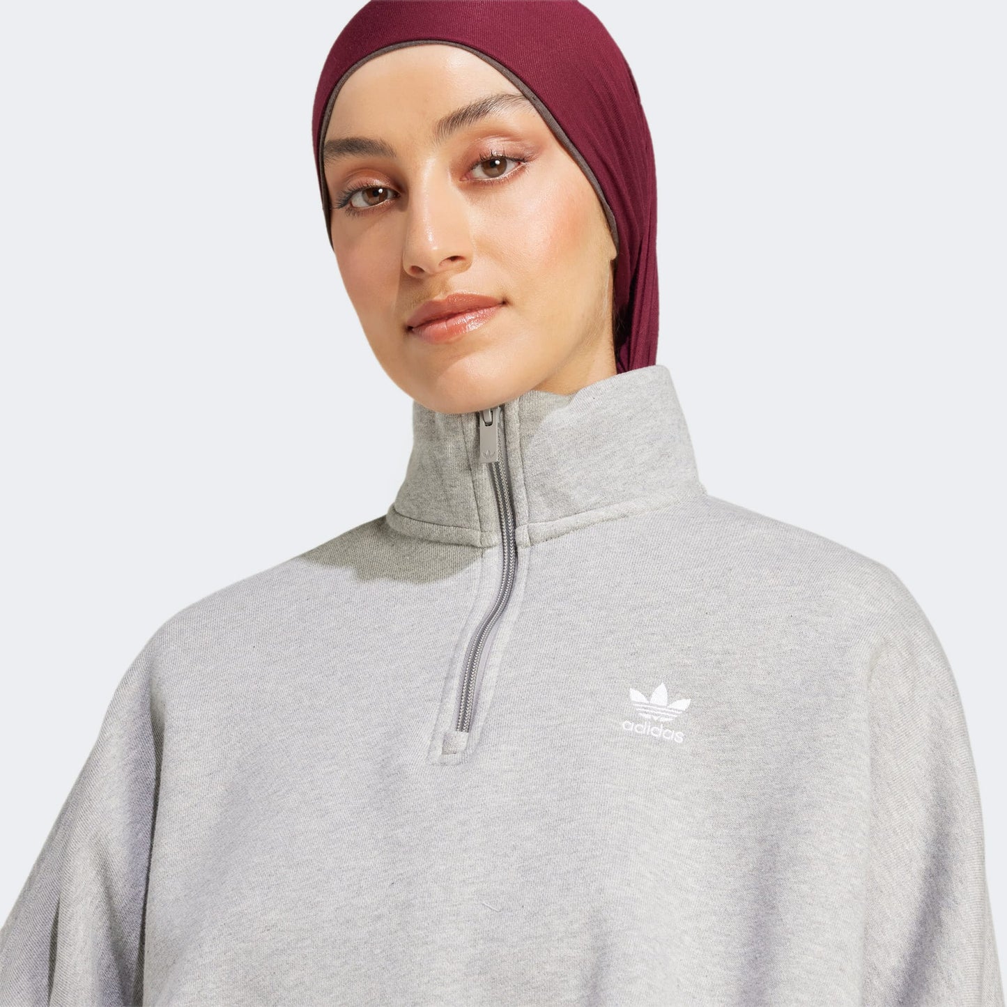 Adidas Essentials Fleece Kadın Gri Sweatshirt