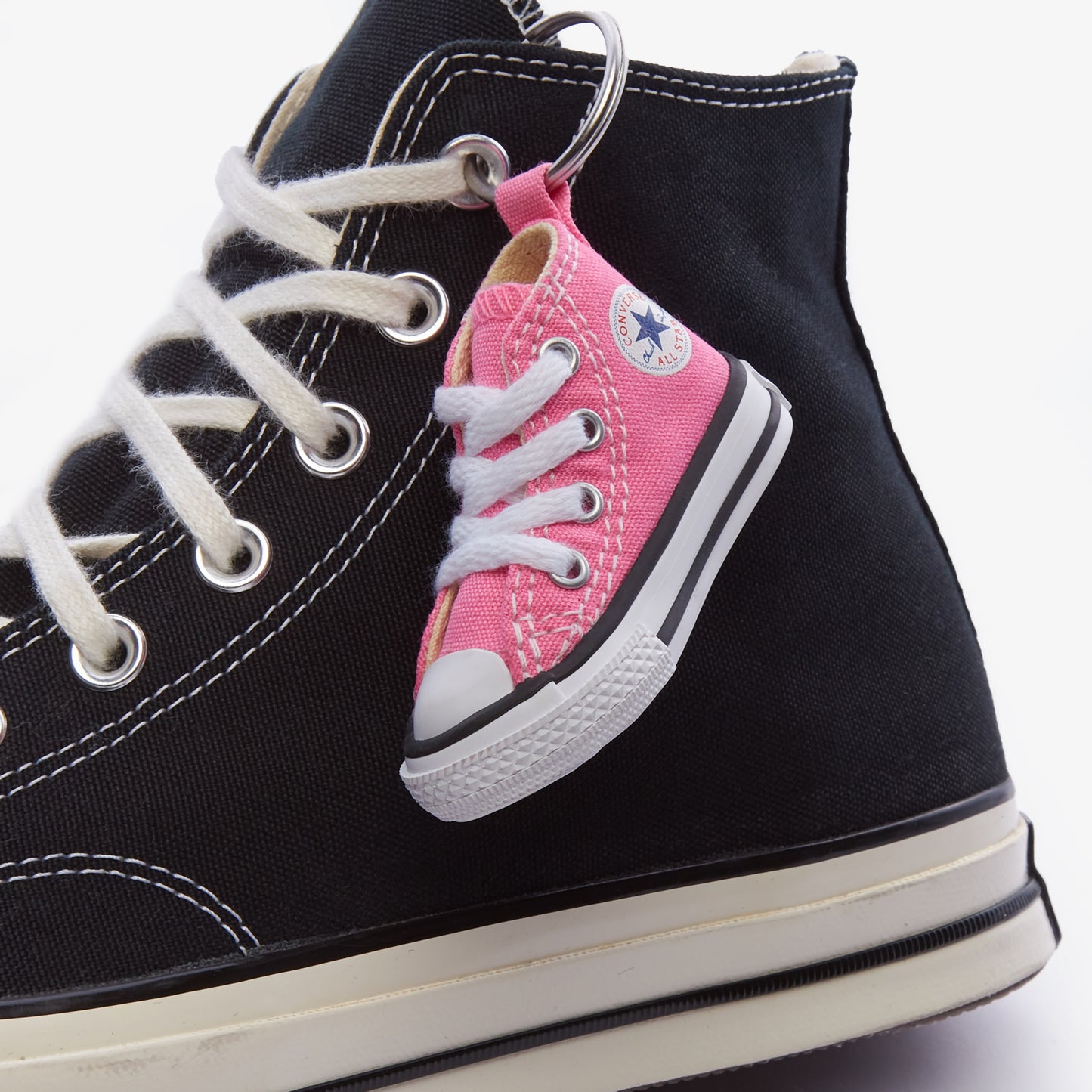 Converse Chuck Taylor Unisex Pembe Anahtarlık