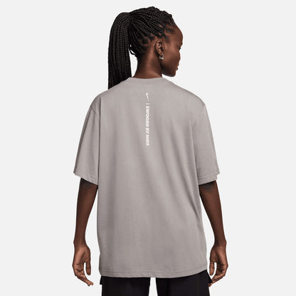 Nike Sportswear Kadın Gri T-shirt