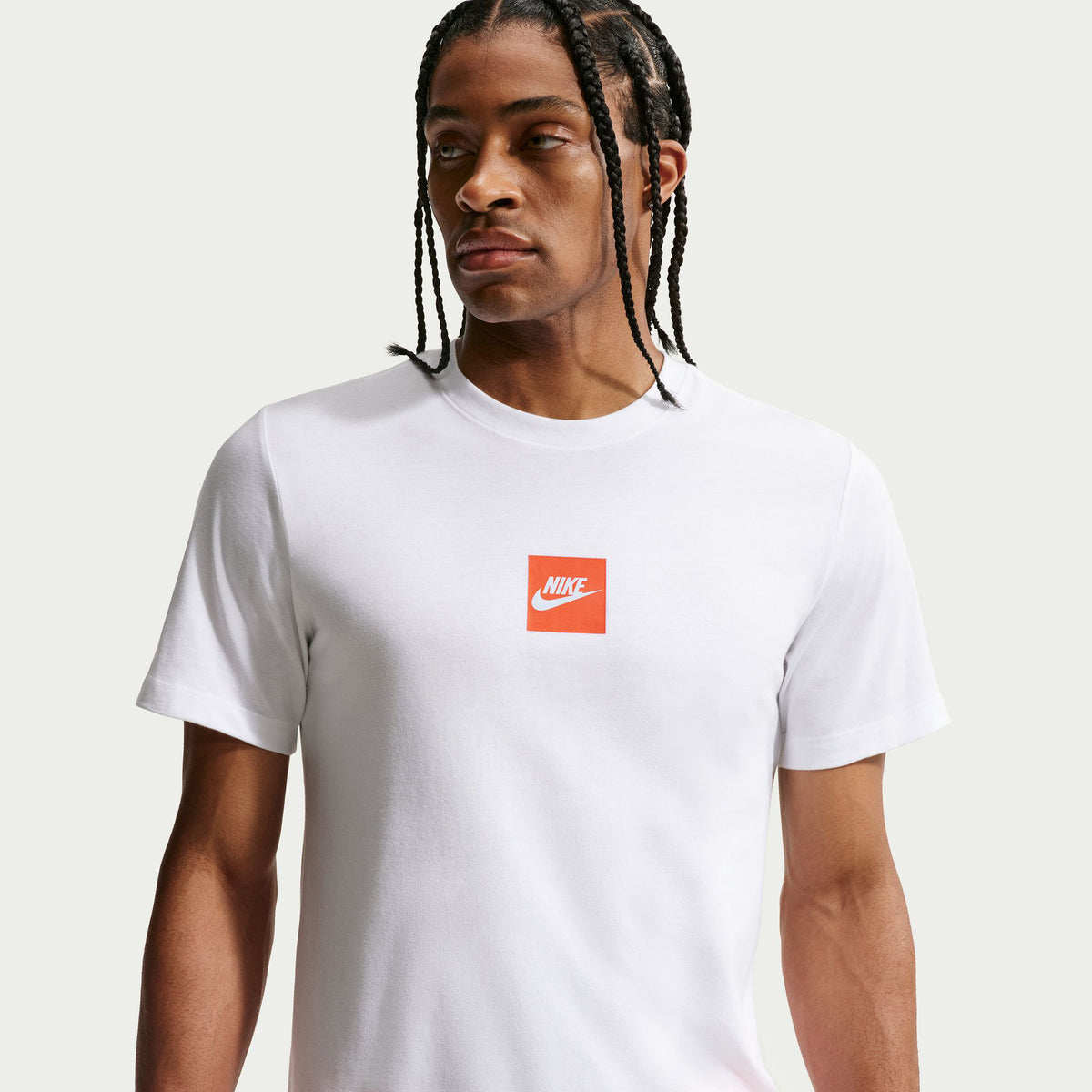 Nike Sportswear Erkek Beyaz T-shirt