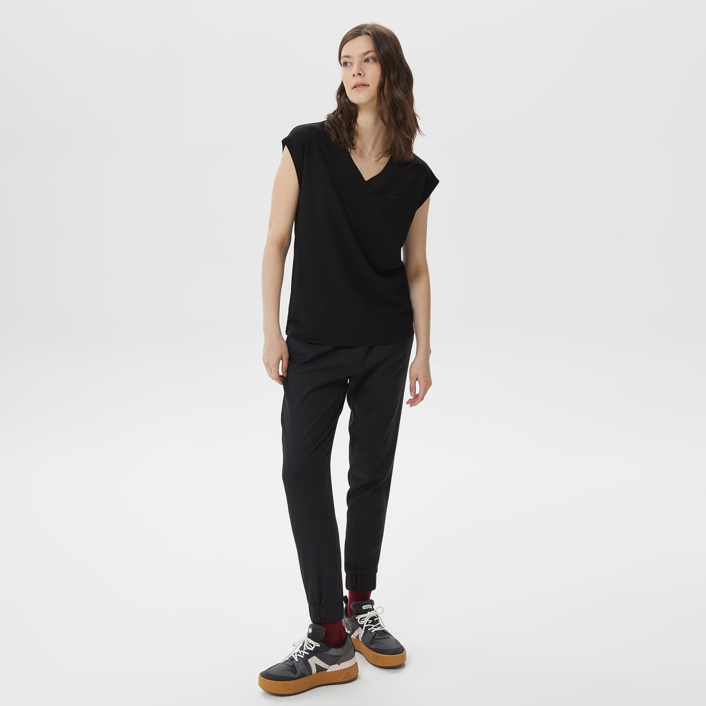Lacoste Kadın Slim Fit V Yaka Siyah T-shirt