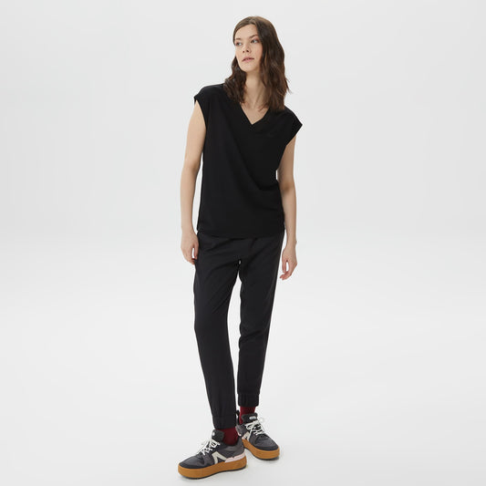 Lacoste Kadın Slim Fit V Yaka Siyah T-shirt
