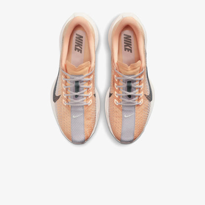 Nike Pegasus Plus Kadın Sarı Koşu Ayakkabısı
