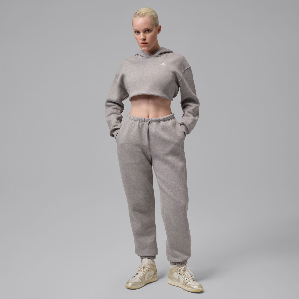 Jordan Brooklyn Kadın Gri Sweatshirt