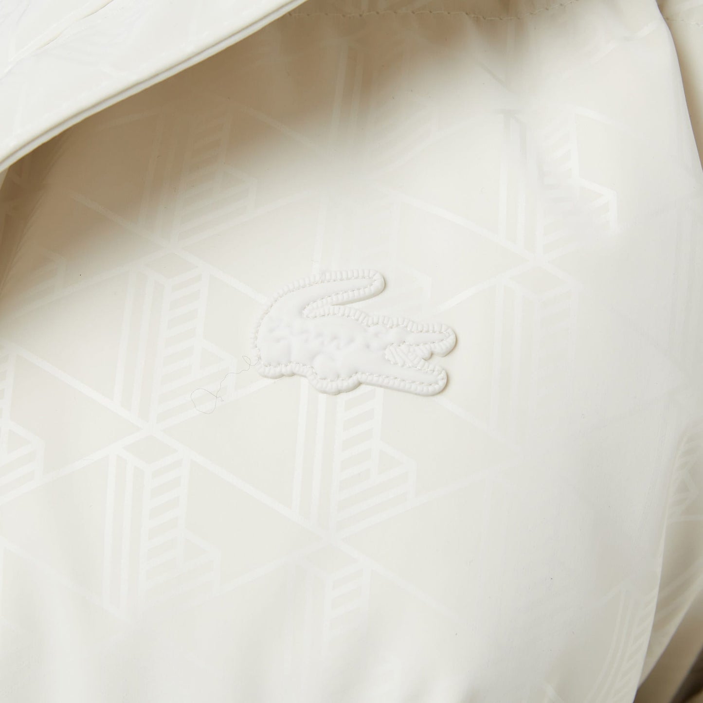 Lacoste Kadın Kapüşonlu Monogram Beyaz Mont