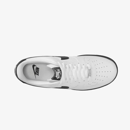 Nike Air Force 1 '07 Erkek Beyaz Spor Ayakkabı
