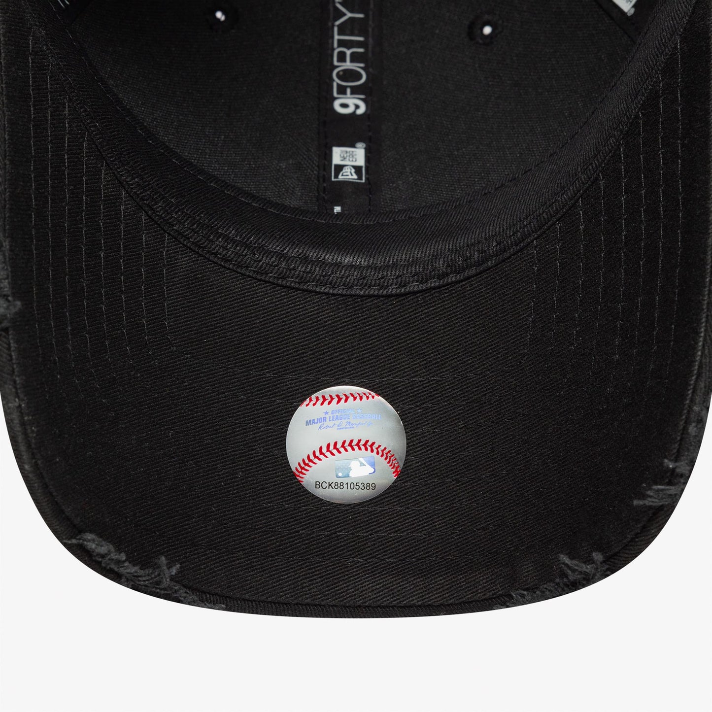 New Era Wash Distress 9forty Neyyan Unisex Siyah Şapka